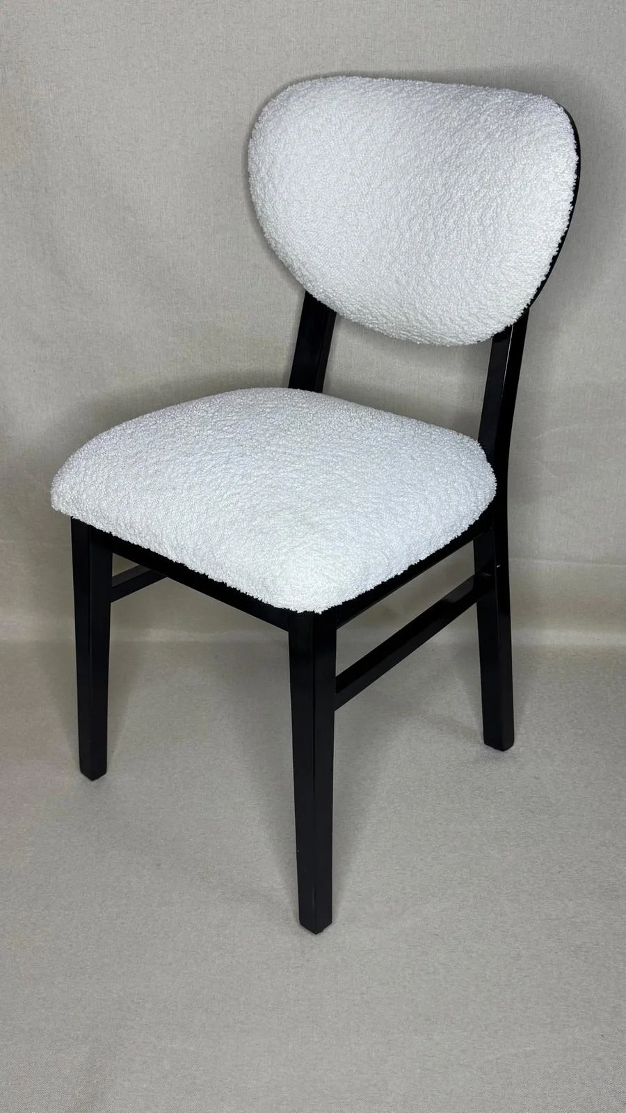 Papel Model Sandalye yan görünüm