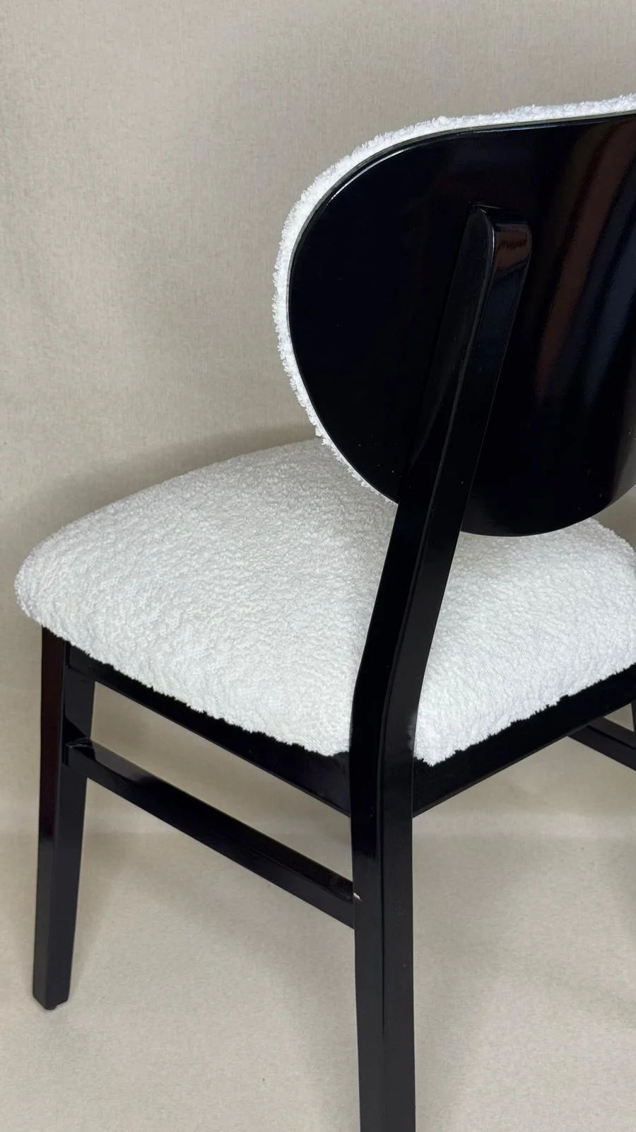 Papel Model Sandalye farklı açı